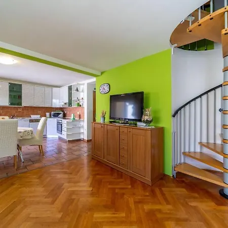 Apartman Apartman Patrikana Palit